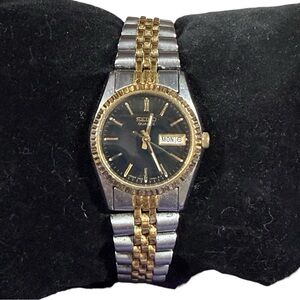 Seiko Women’s Two-Tone Quartz Day/Date Watch – Working